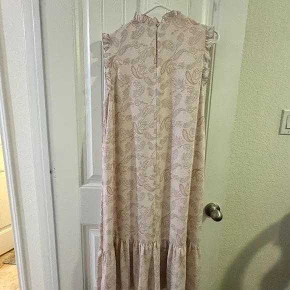 Ann Taylor Light Pink and Baby Blue Paisley/Floral Patterned Midi Dress Ruffled - Picture 3 of 11